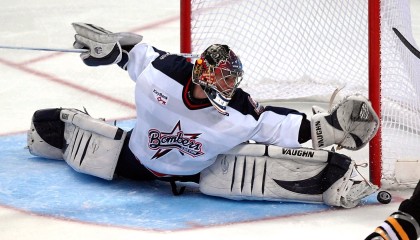 开云APP-炙手可热：季中赛表现最抢眼的球员榜，季中赛2021rng